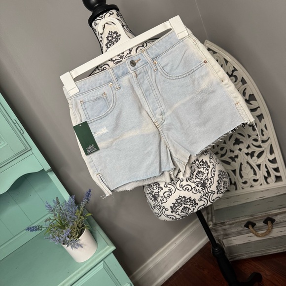 Wild Fable Super High Rise Cut Off Short Two Tone Light Wash Size 4 NWT Boho - Picture 3 of 12